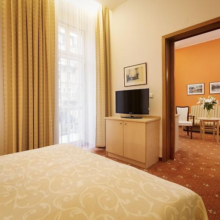 Venus Hotell Karlovy Vary Eksteriør bilde